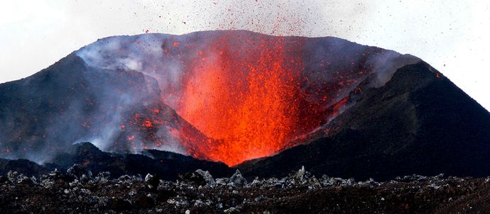 20150523 Harangi Szabolcs vulkanos  eloadas Hangvilla musorfuzetbe690